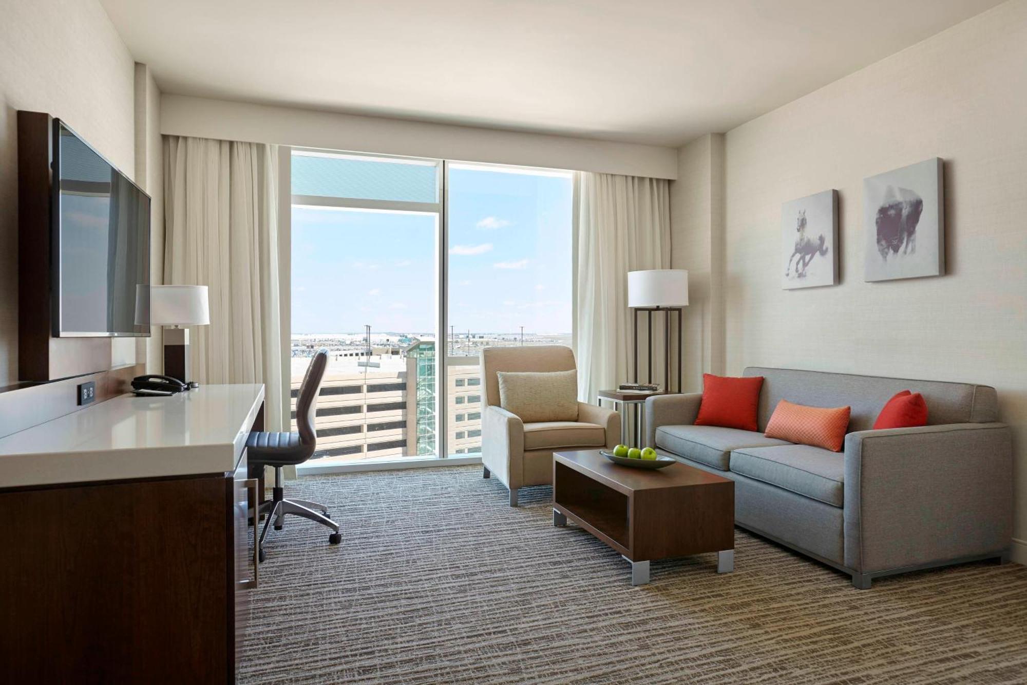 Calgary Airport Marriott In-Terminal Hotel Bagian luar foto